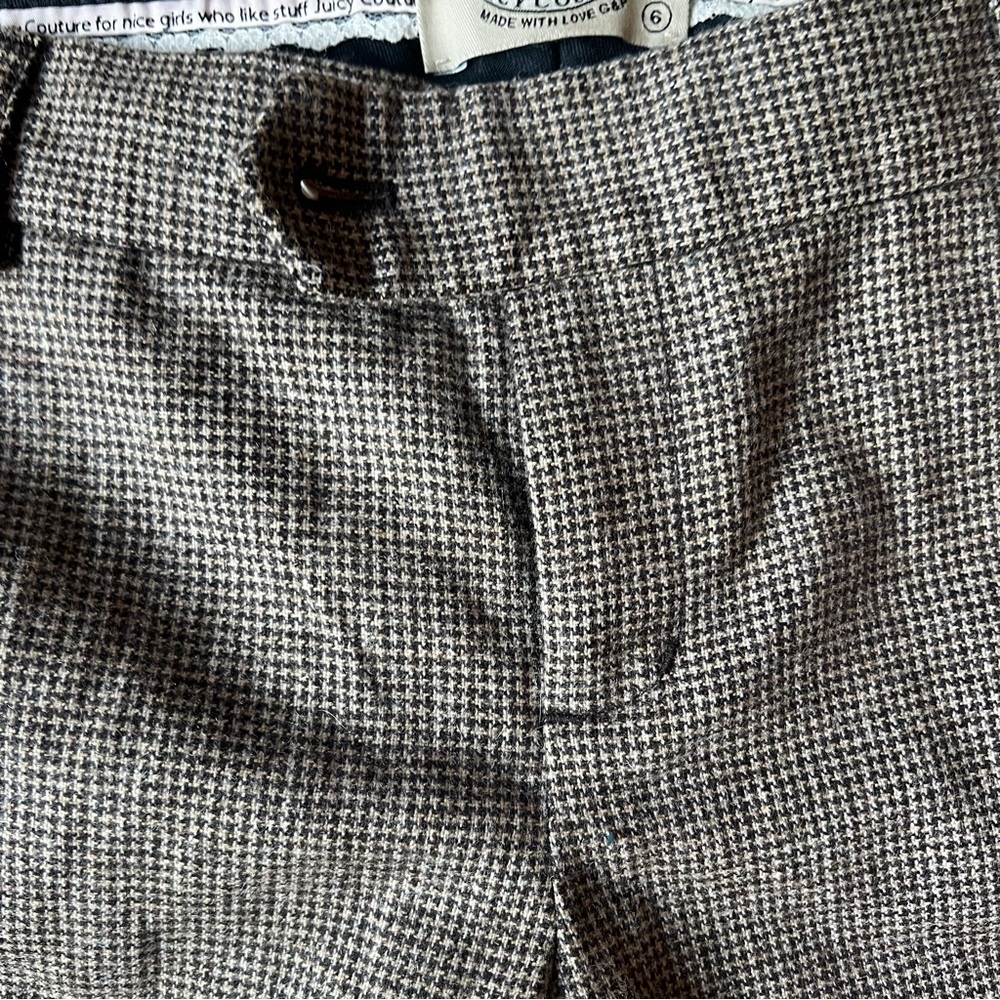 Vintage Y2K Juicy Couture Low Rise shorts - Picture 5 of 6
